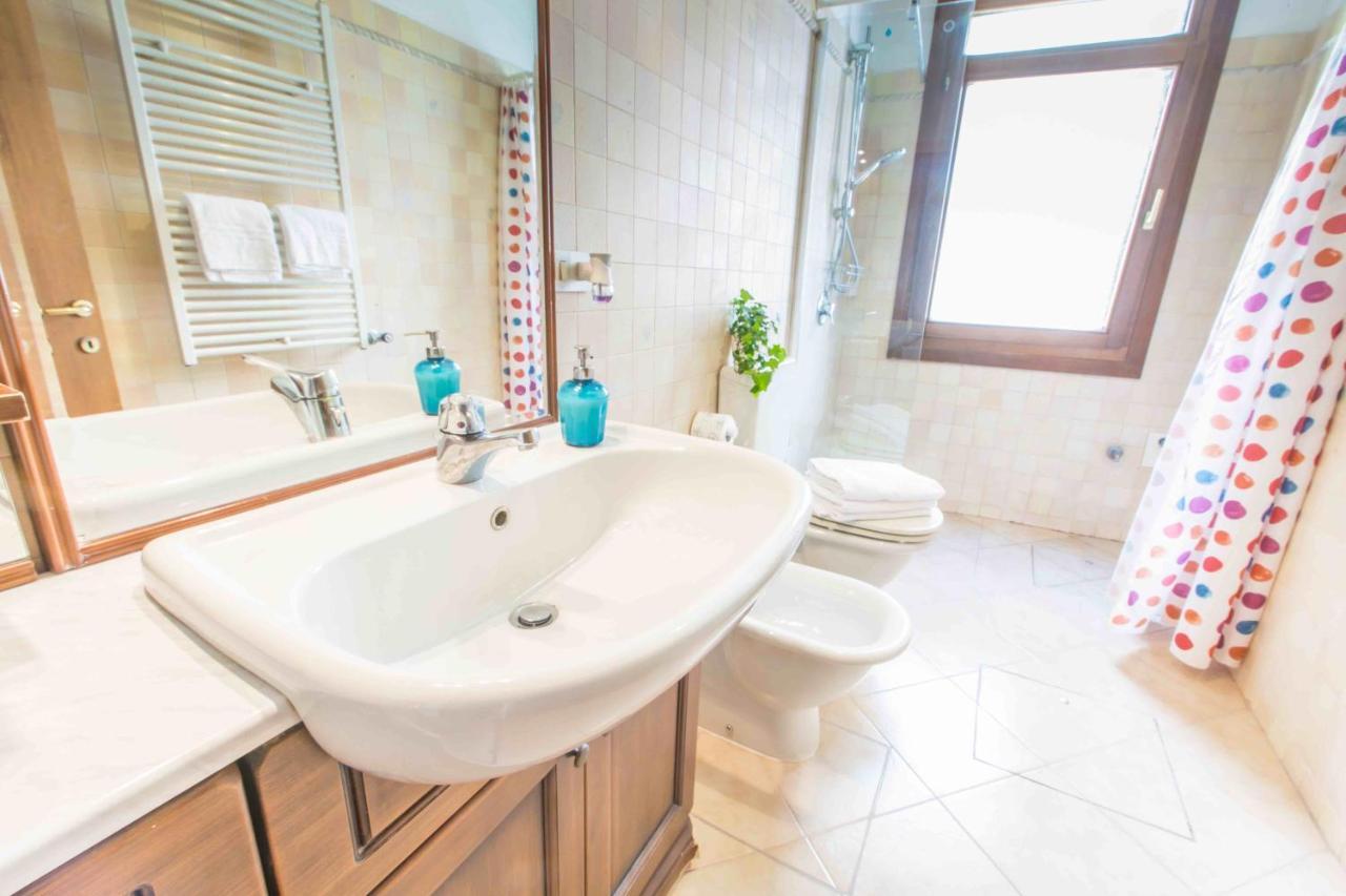 Canal Dream Cosy Apartment With Canal View Venecia Exterior foto