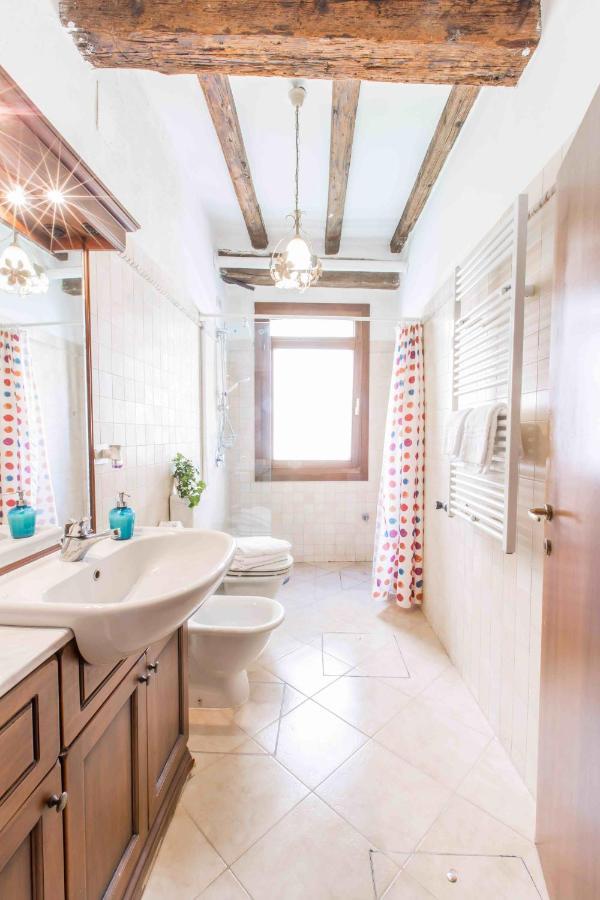 Canal Dream Cosy Apartment With Canal View Venecia Exterior foto