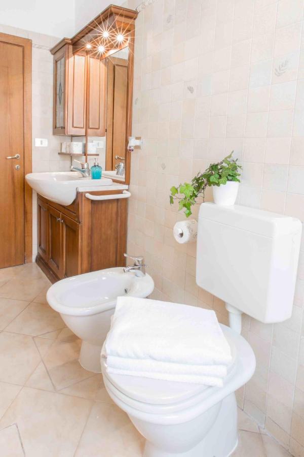 Canal Dream Cosy Apartment With Canal View Venecia Exterior foto