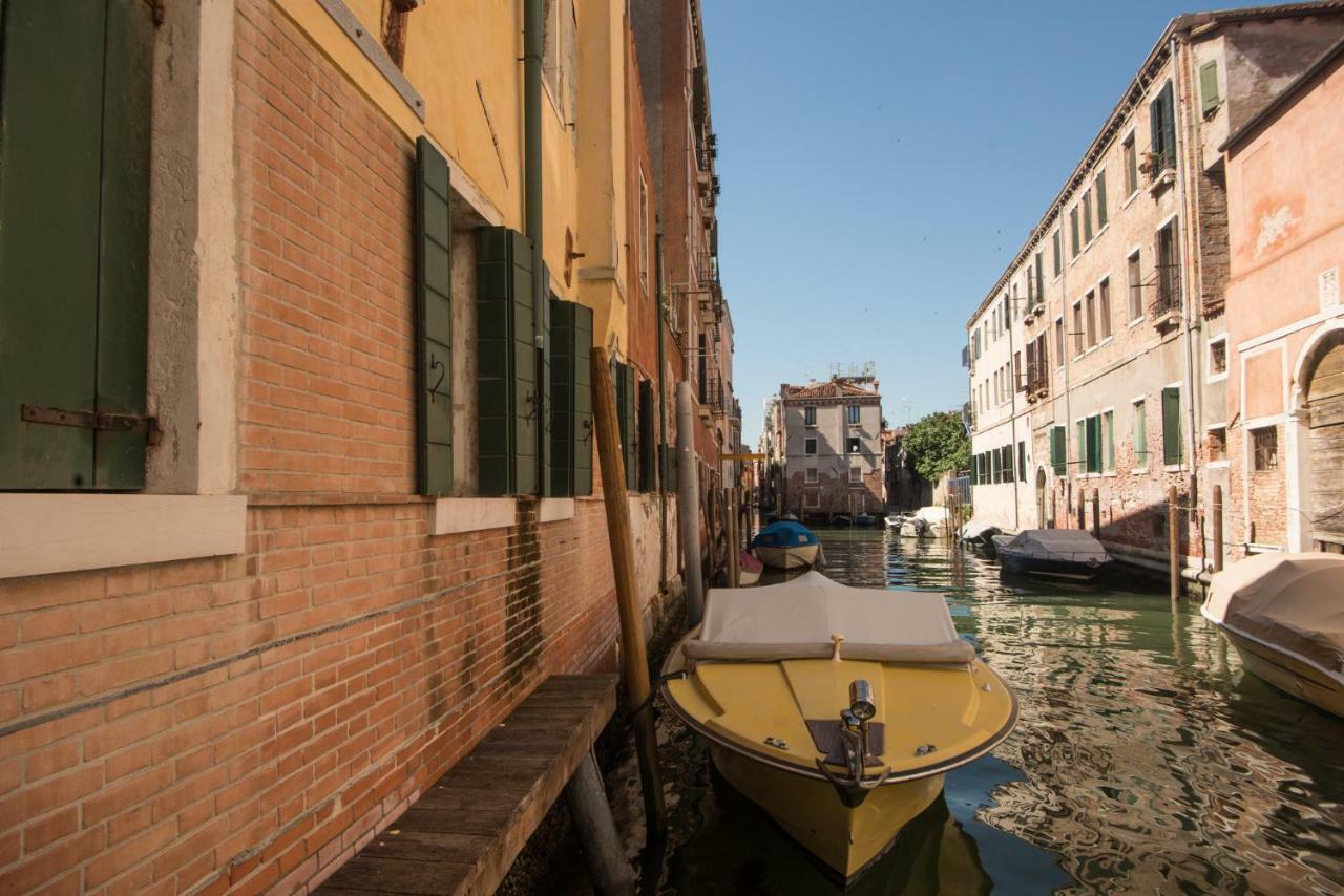 Canal Dream Cosy Apartment With Canal View Venecia Exterior foto